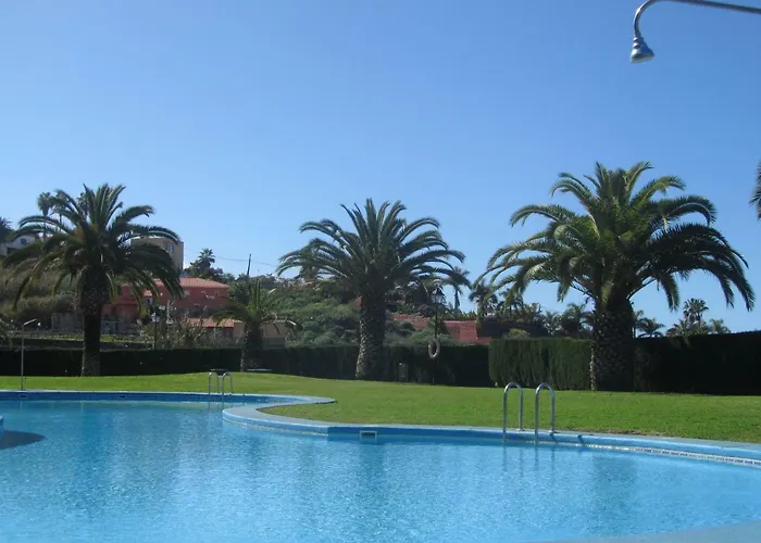 Ocean View La Quinta * 圣乌尔苏拉